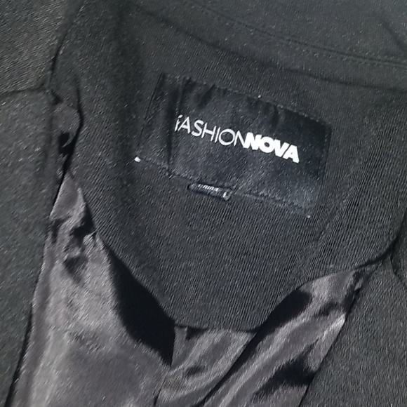 Black fashion nova trench coat - Picture 5 of 6